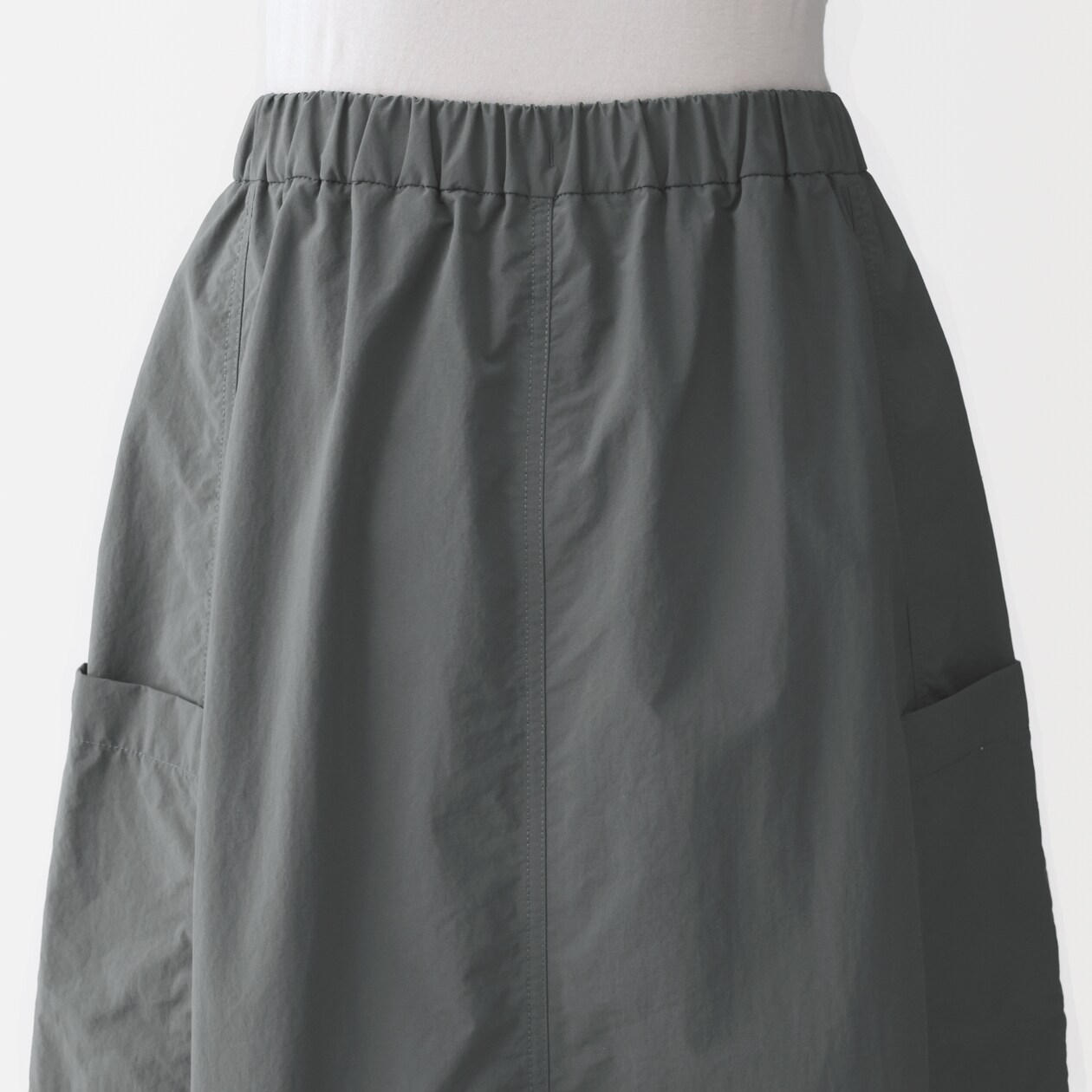 婦人　撥水　カーゴスカート