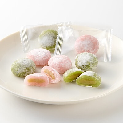 【１月下旬発売予定】【季節限定】桜と抹茶のひとくち大福　１９２ｇ