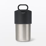 冷やしたまま持ち運べる　ペットボトル用保冷ホルダー