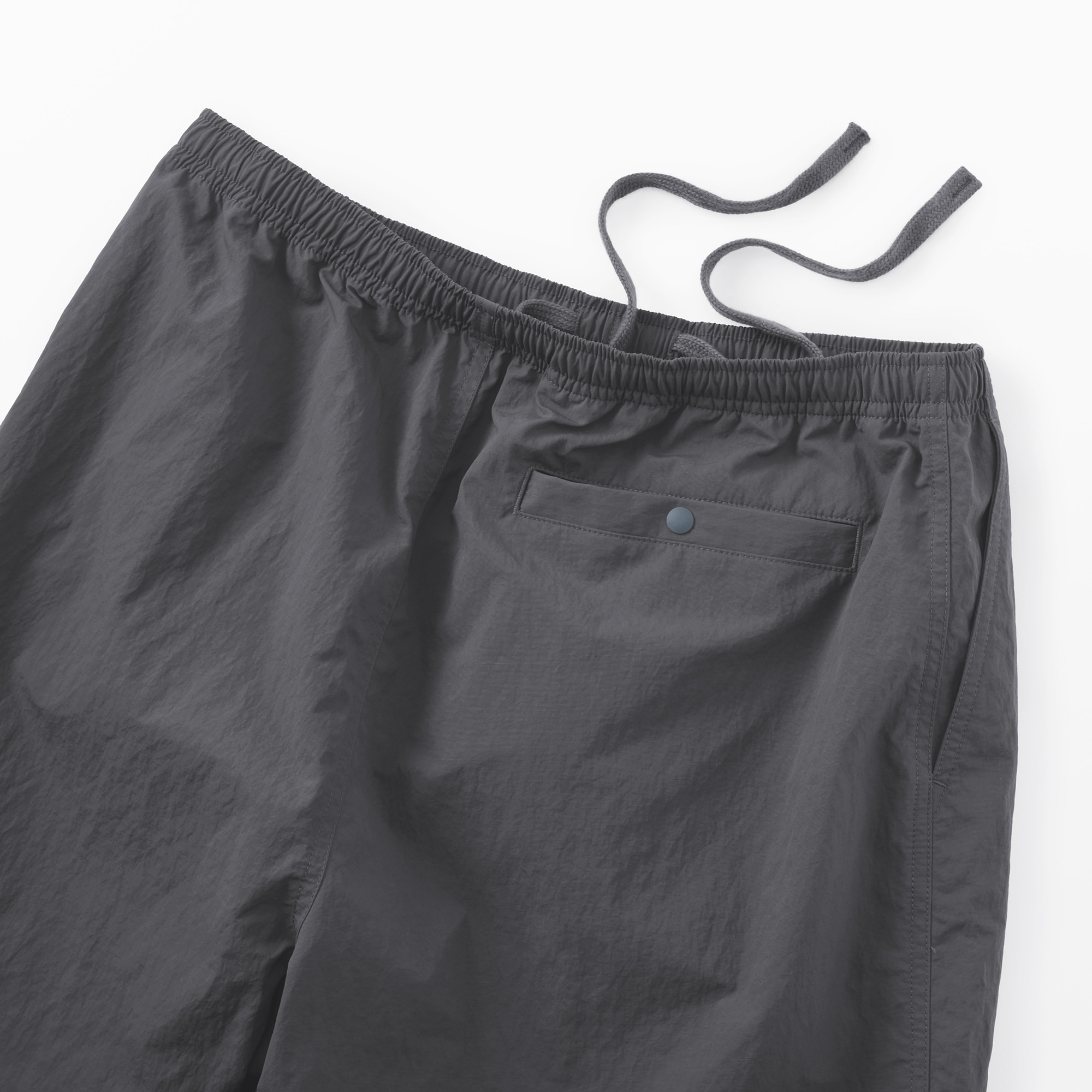 紳士　撥水ナイロンポケッタブルショートパンツ