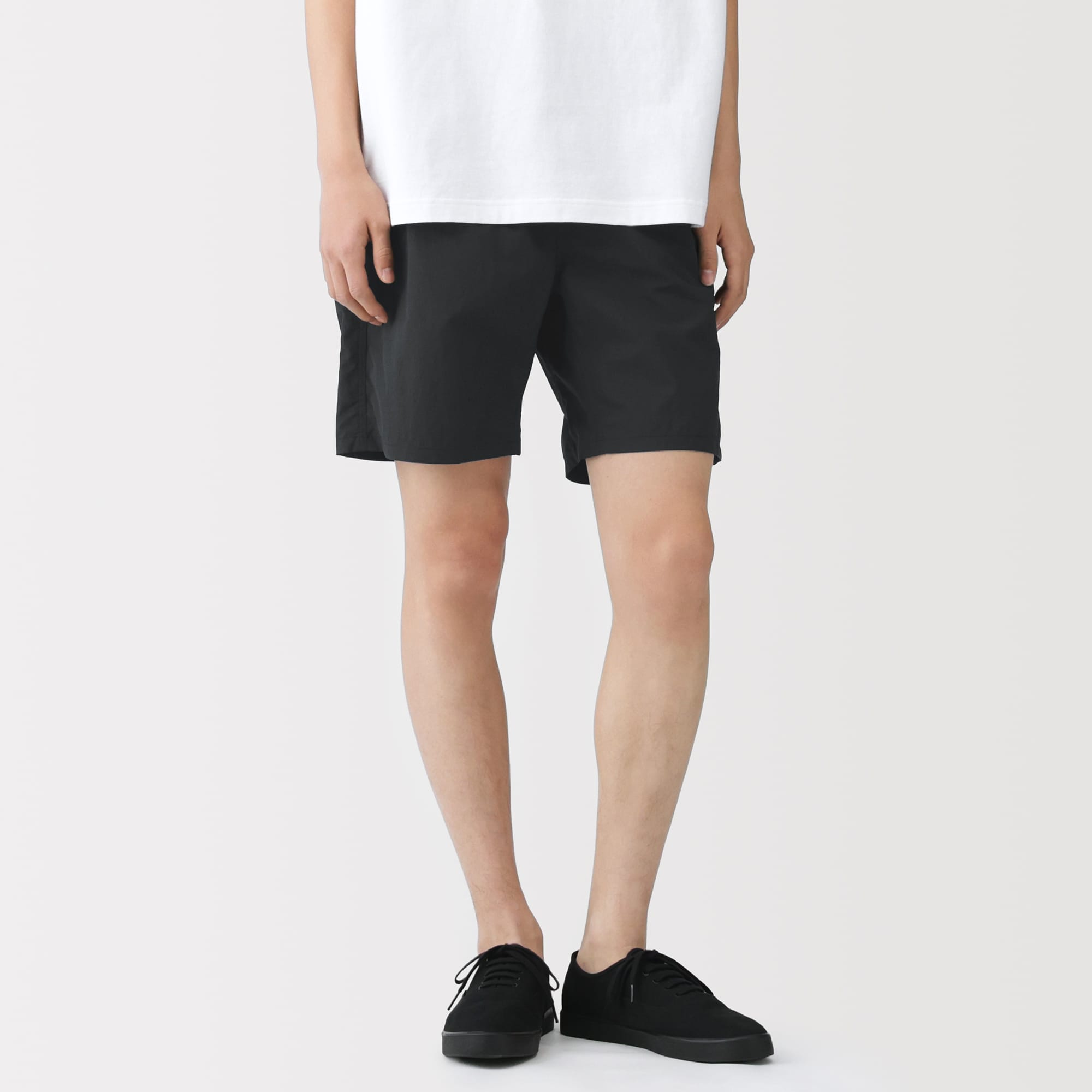 紳士　撥水ナイロンポケッタブルショートパンツ