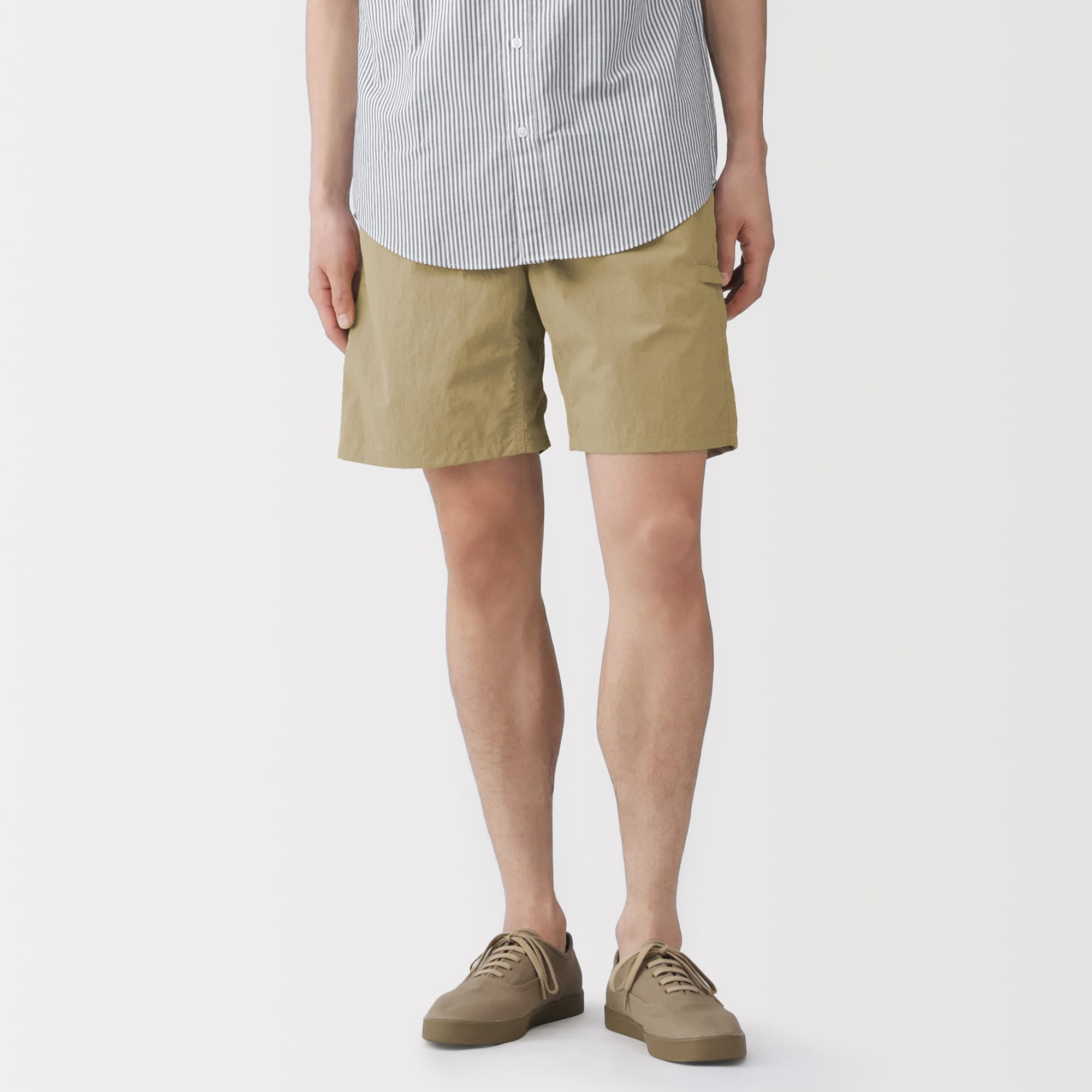 紳士　撥水ナイロンポケッタブルショートパンツ