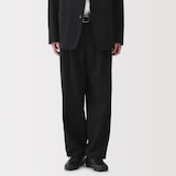 紳士　風を通すツータックパンツ