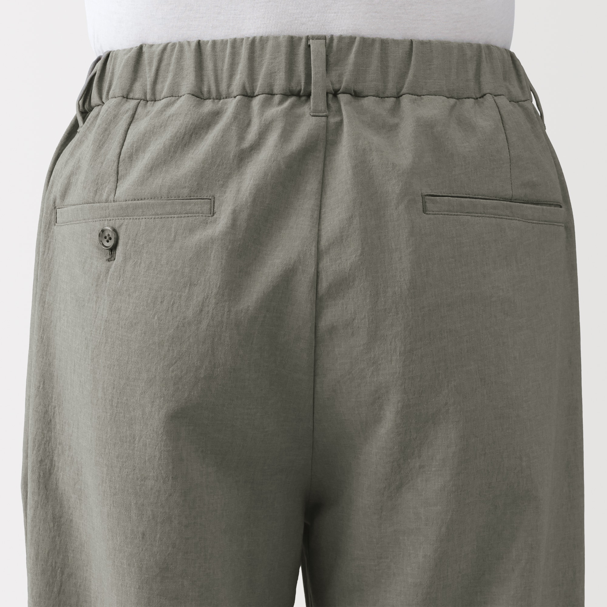 紳士　風を通すツータックパンツ