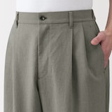 紳士　風を通すツータックパンツ