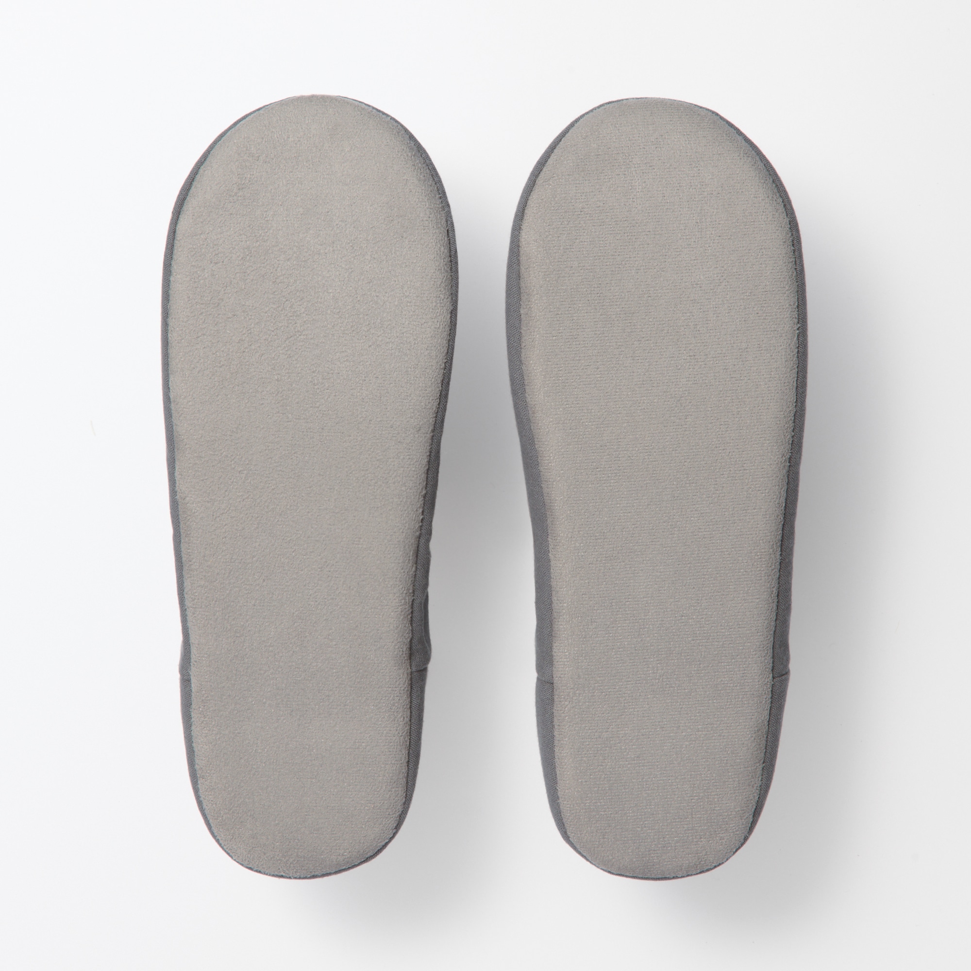 残反を使った　バブーシュ