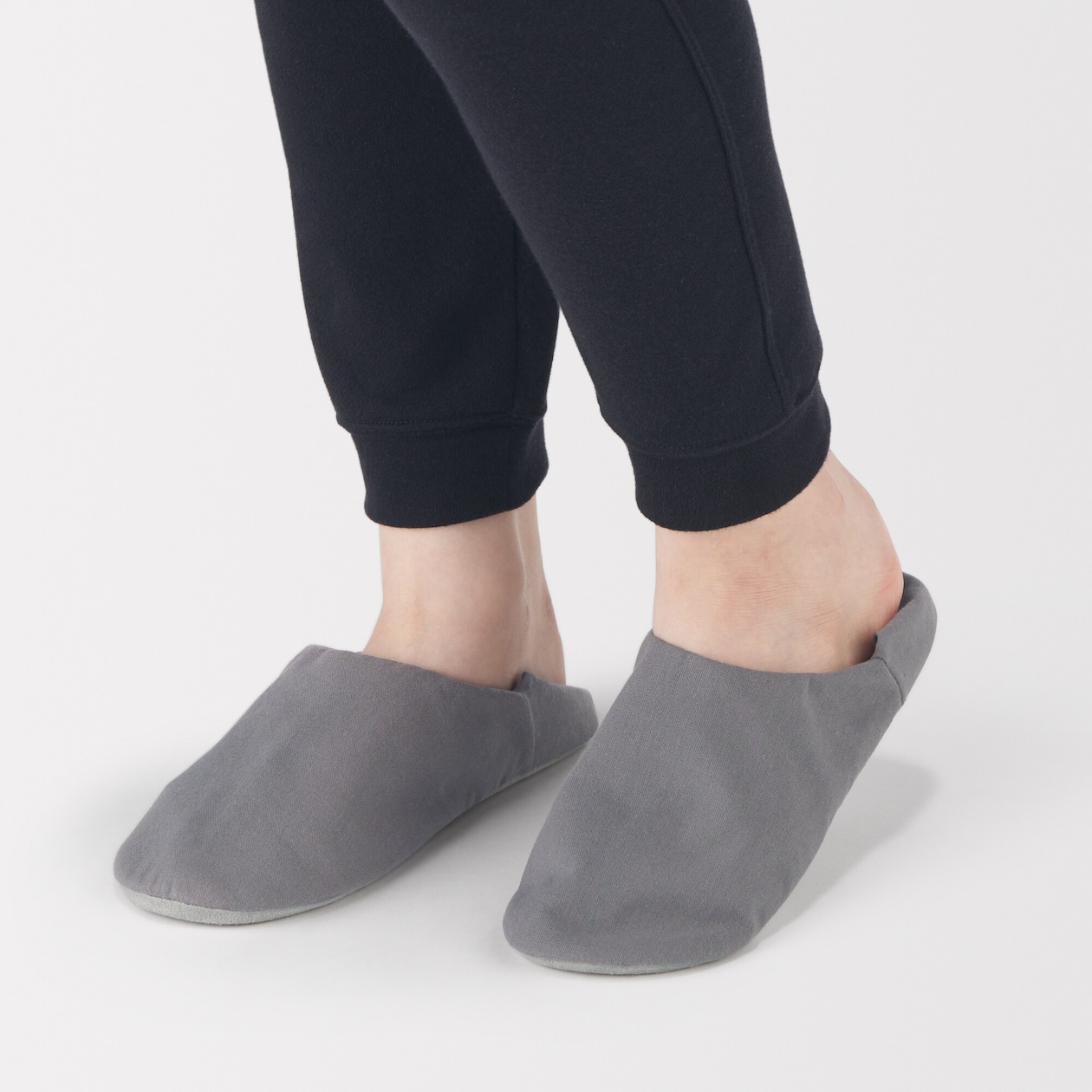 残反を使った　バブーシュ