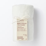 肌あたりやわらかフェイスタオル