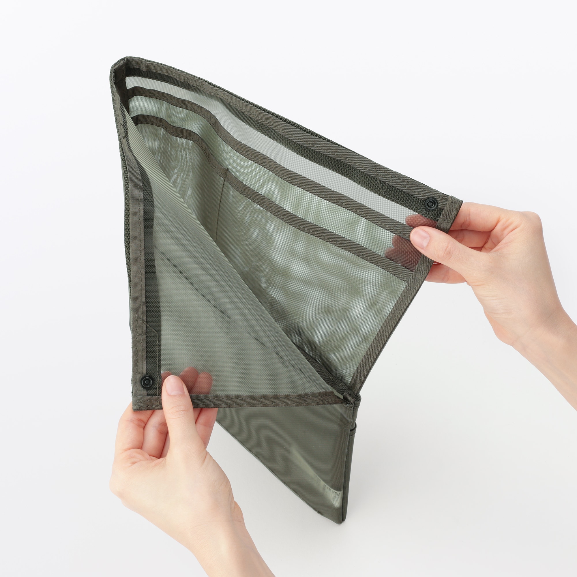 ナイロンメッシュバッグインバッグ