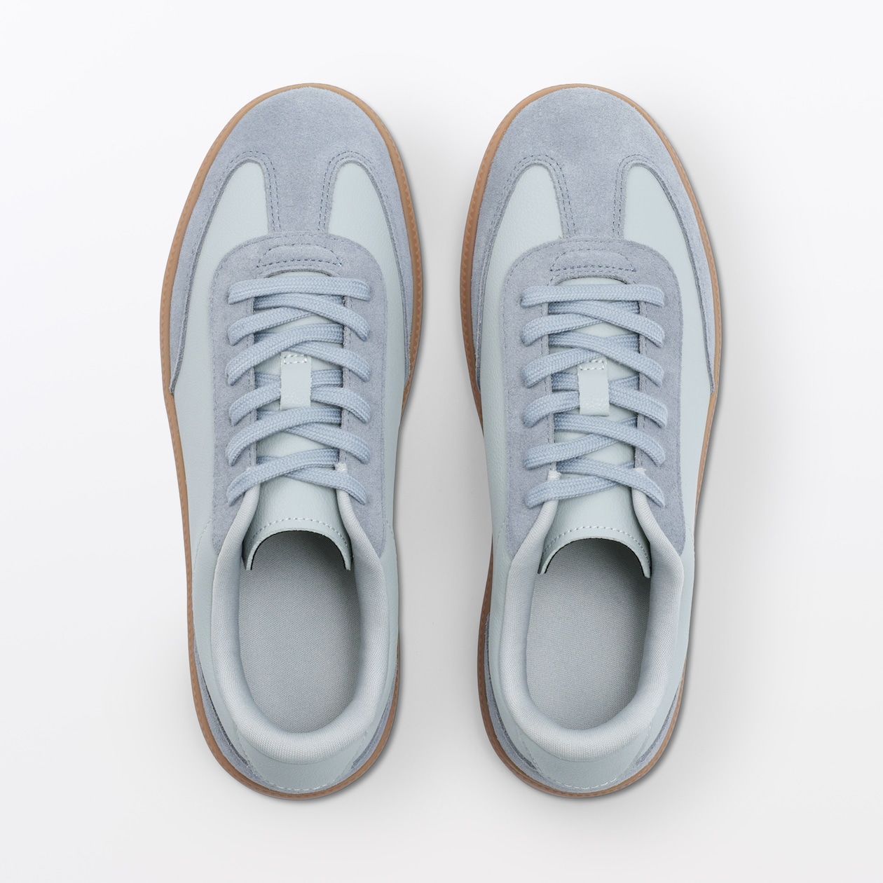 婦人　柔らかい中敷を使用した　コンビネーションスニーカー