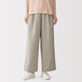 婦人　風を通す　イージーパンツ