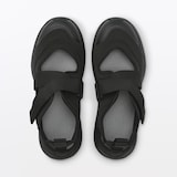 スニーカーサンダル