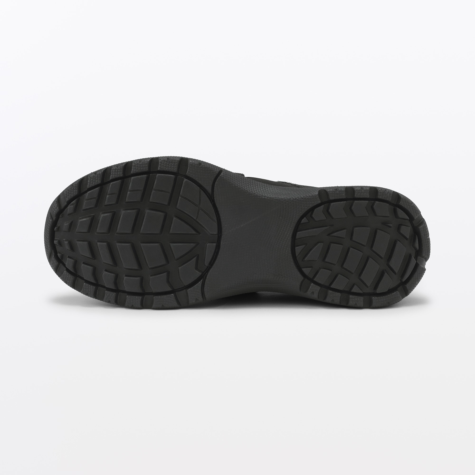 スニーカーサンダル