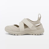 スニーカーサンダル