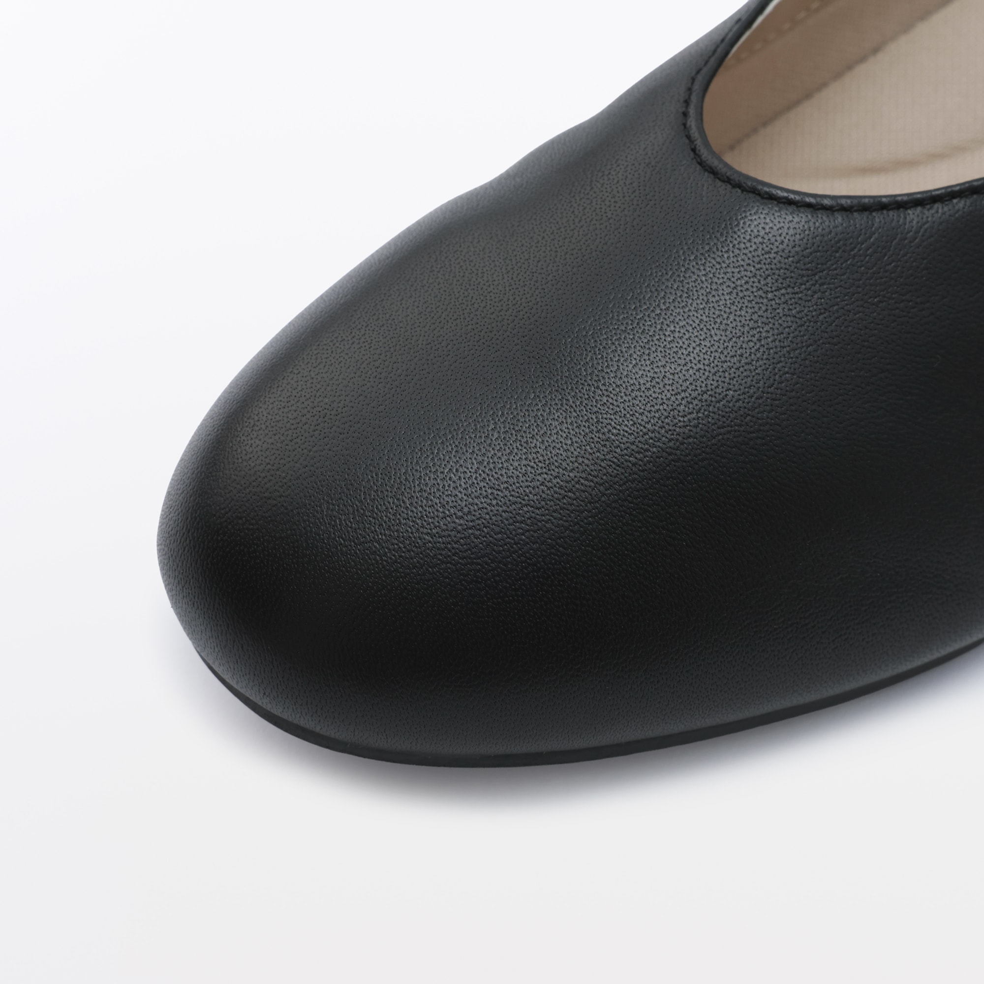 婦人　疲れにくい　レザー深履きシューズ