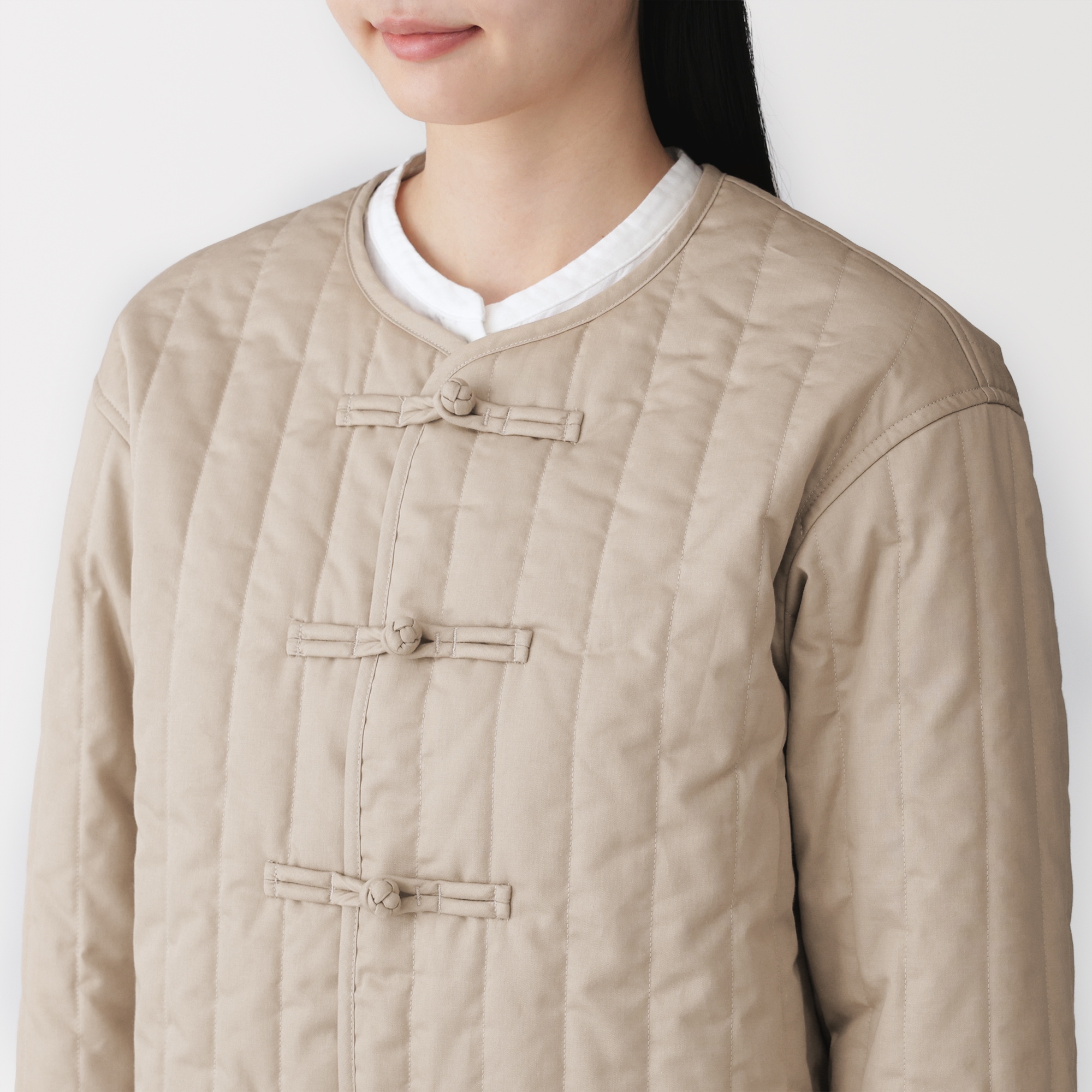 婦人　木の実から作ったカポック混　結び釦　中わたジャケット