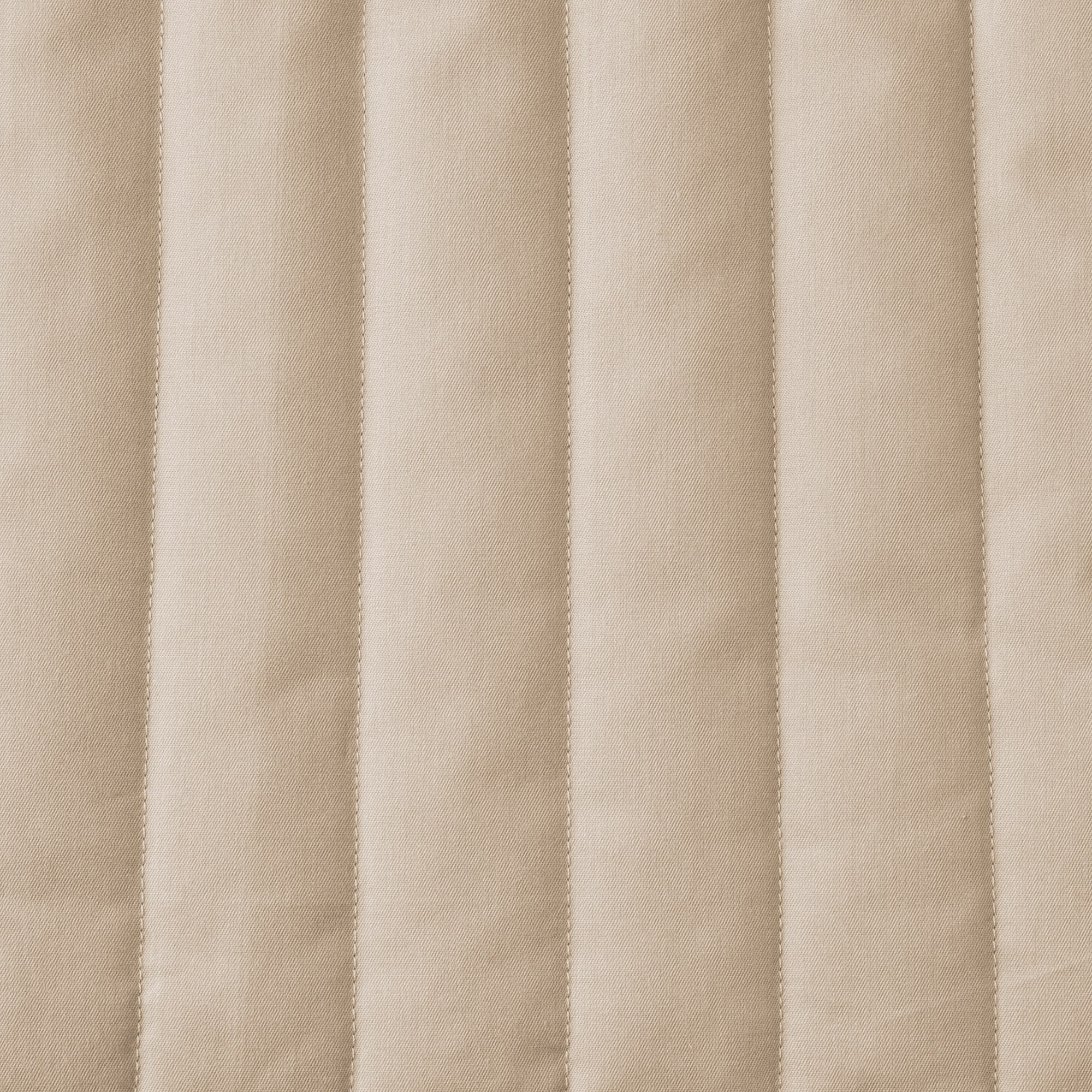 婦人　木の実から作ったカポック混　結び釦　中わたベスト