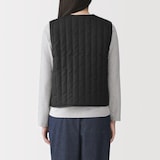 婦人　木の実から作ったカポック混　結び釦　中わたベスト