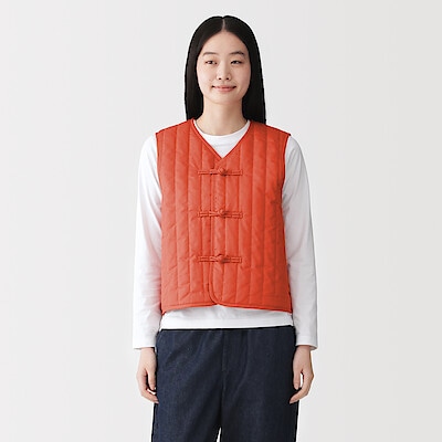 【１月１９日順次発売予定】婦人　木の実から作ったカポック混　結び釦　中わたベスト