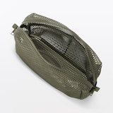 立体メッシュ　小物整理ポーチ