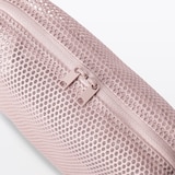 立体メッシュ　小物整理ポーチ