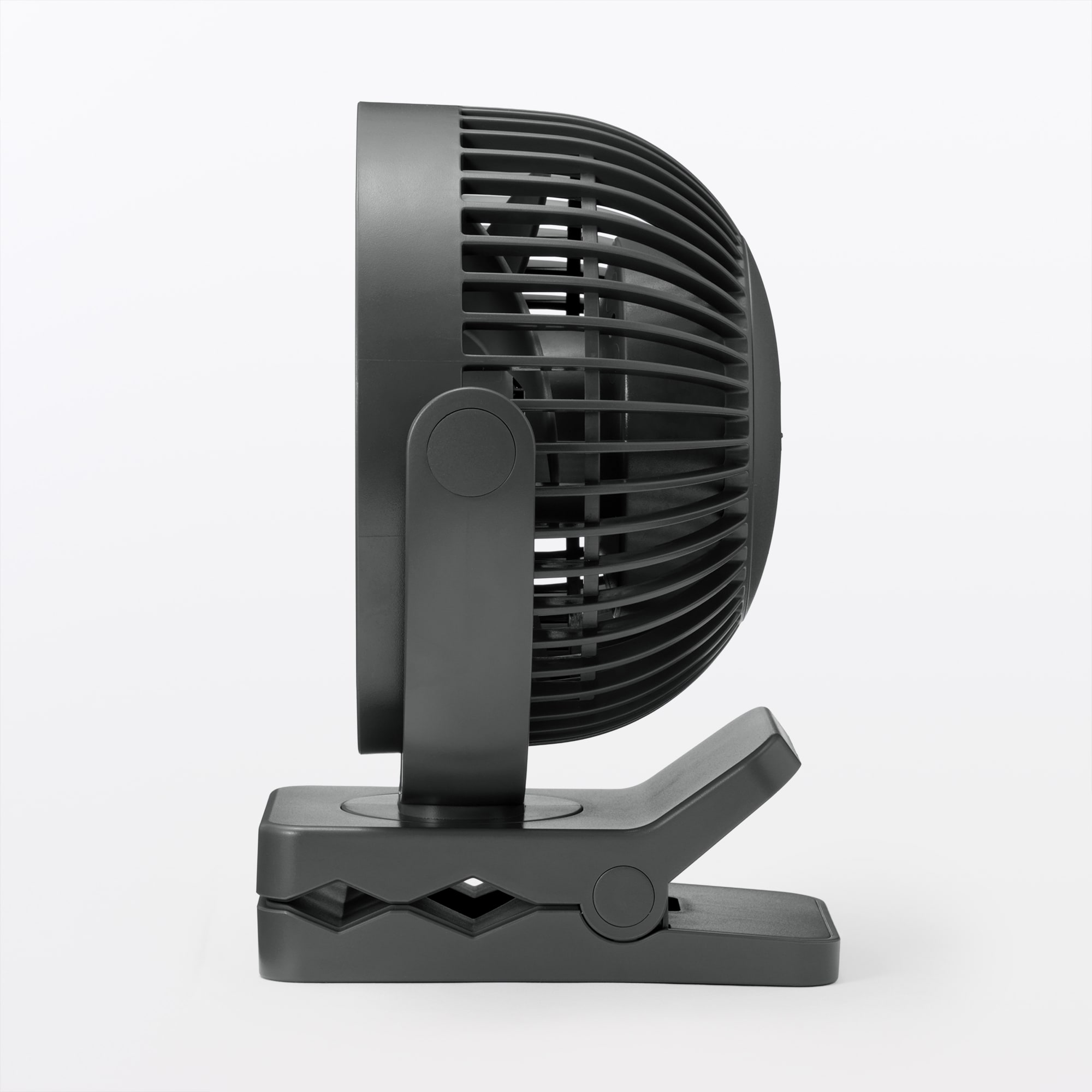 置いても使える　充電式クリップファン