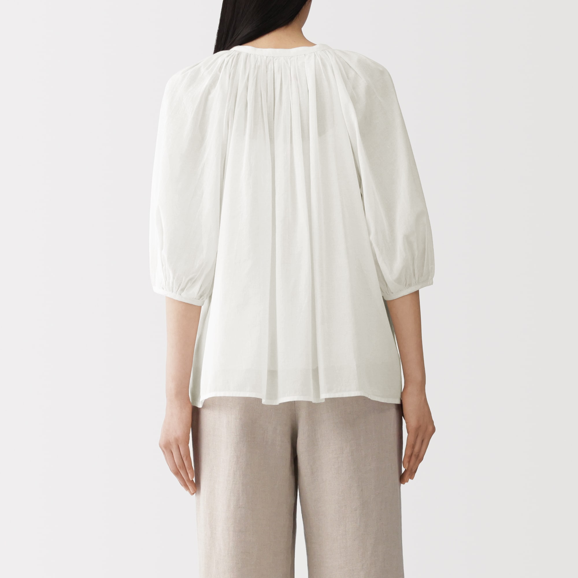 婦人　強撚　シアー半袖ブラウス