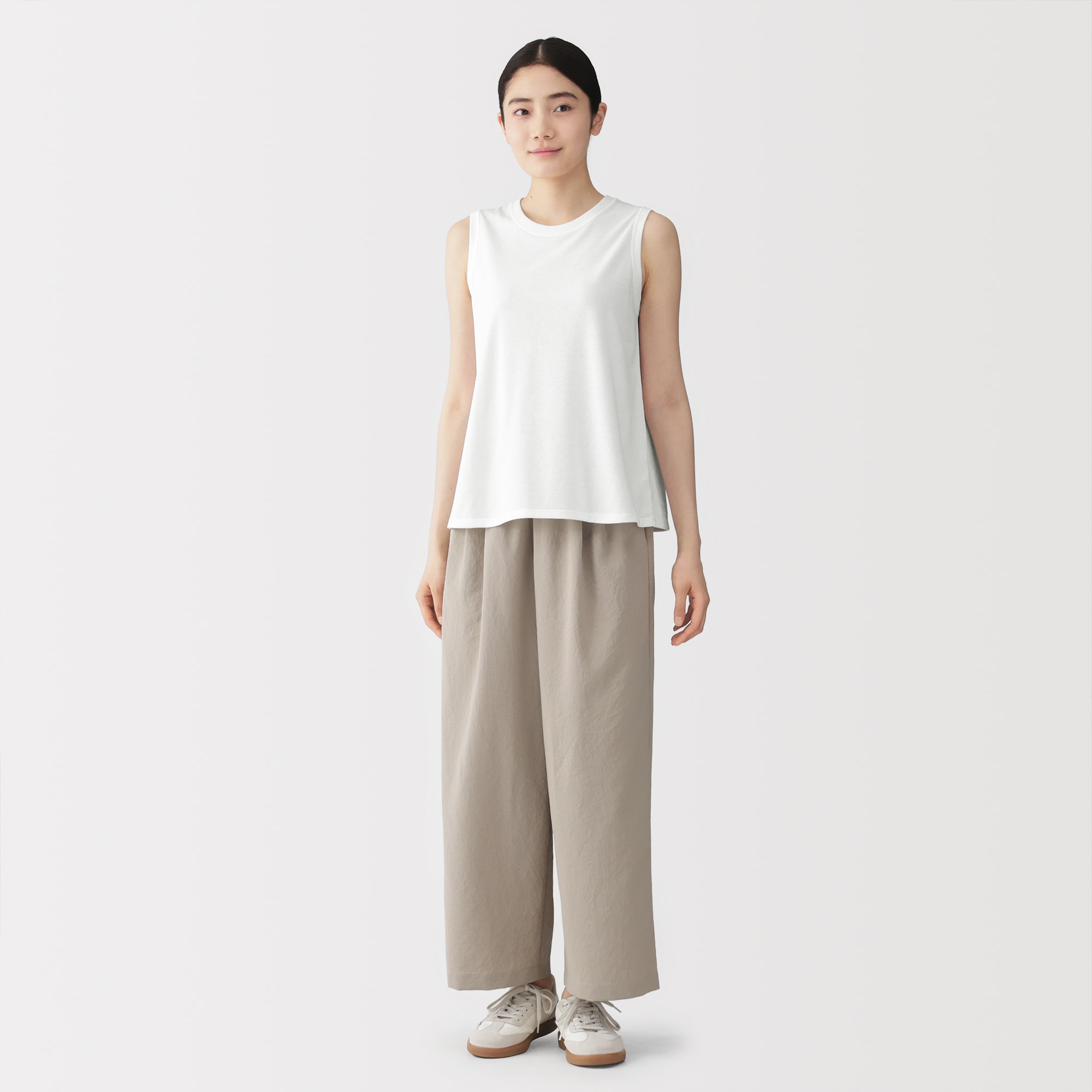 ＜循環＞婦人　ＵＶカット吸汗速乾スリーブレスＴシャツ