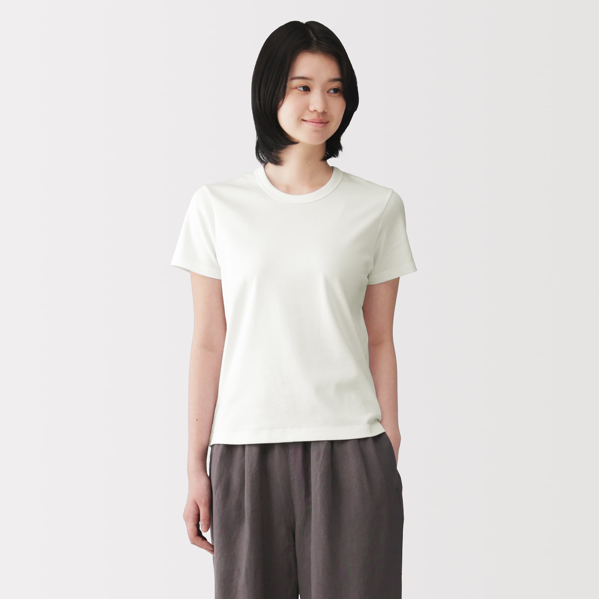 婦人　涼感汗じみしにくいクルーネック半袖Ｔシャツ