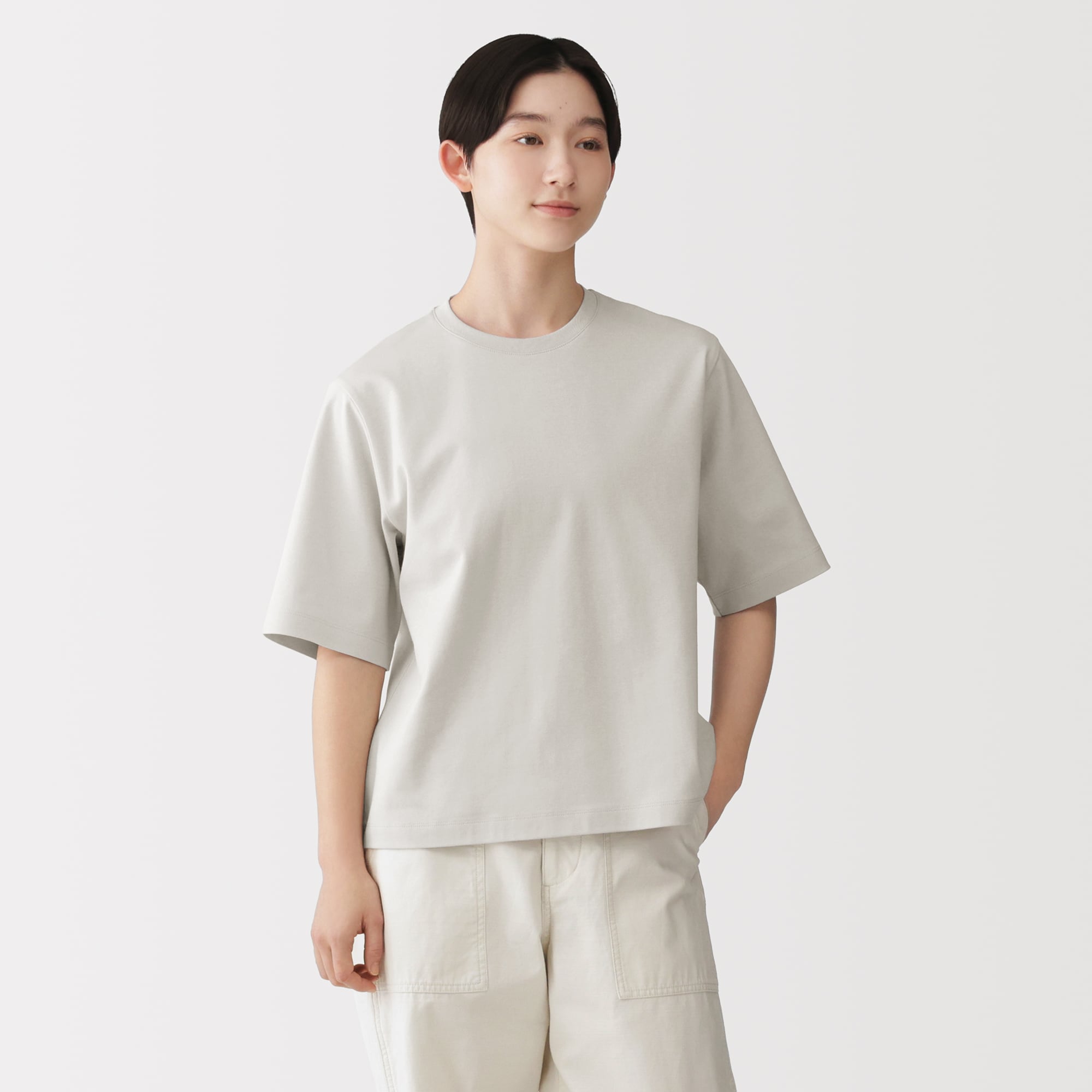 婦人 涼感UVカットクルーネックワイド半袖Tシャツ | 無印良品