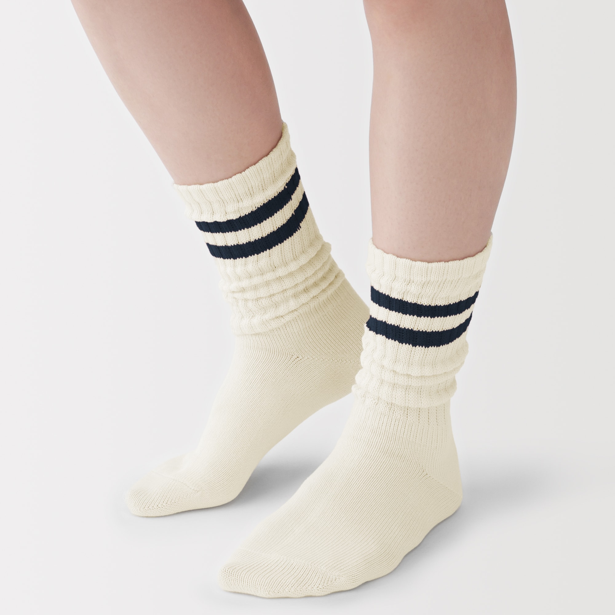 婦人　足なり直角　履き口やわらか　くしゅっと履ける　リブ編み靴下（ライン）