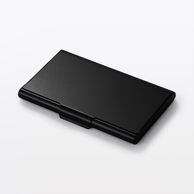 【２月中旬発売予定】アルミカードケース　厚口　黒　約６０×９３ｍｍ　約２５枚収納