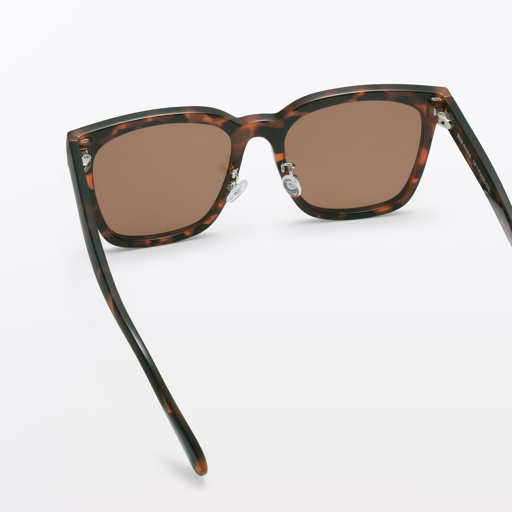 ＵＶ４００　ラージスクエア型　サングラス