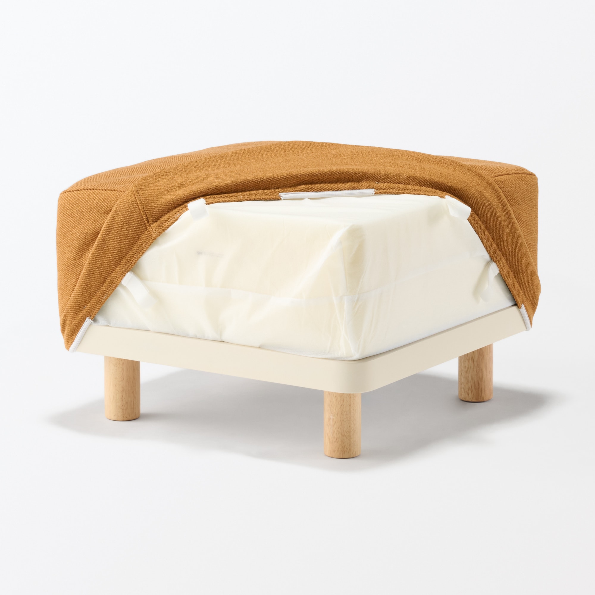 脚付スツール　オレンジ