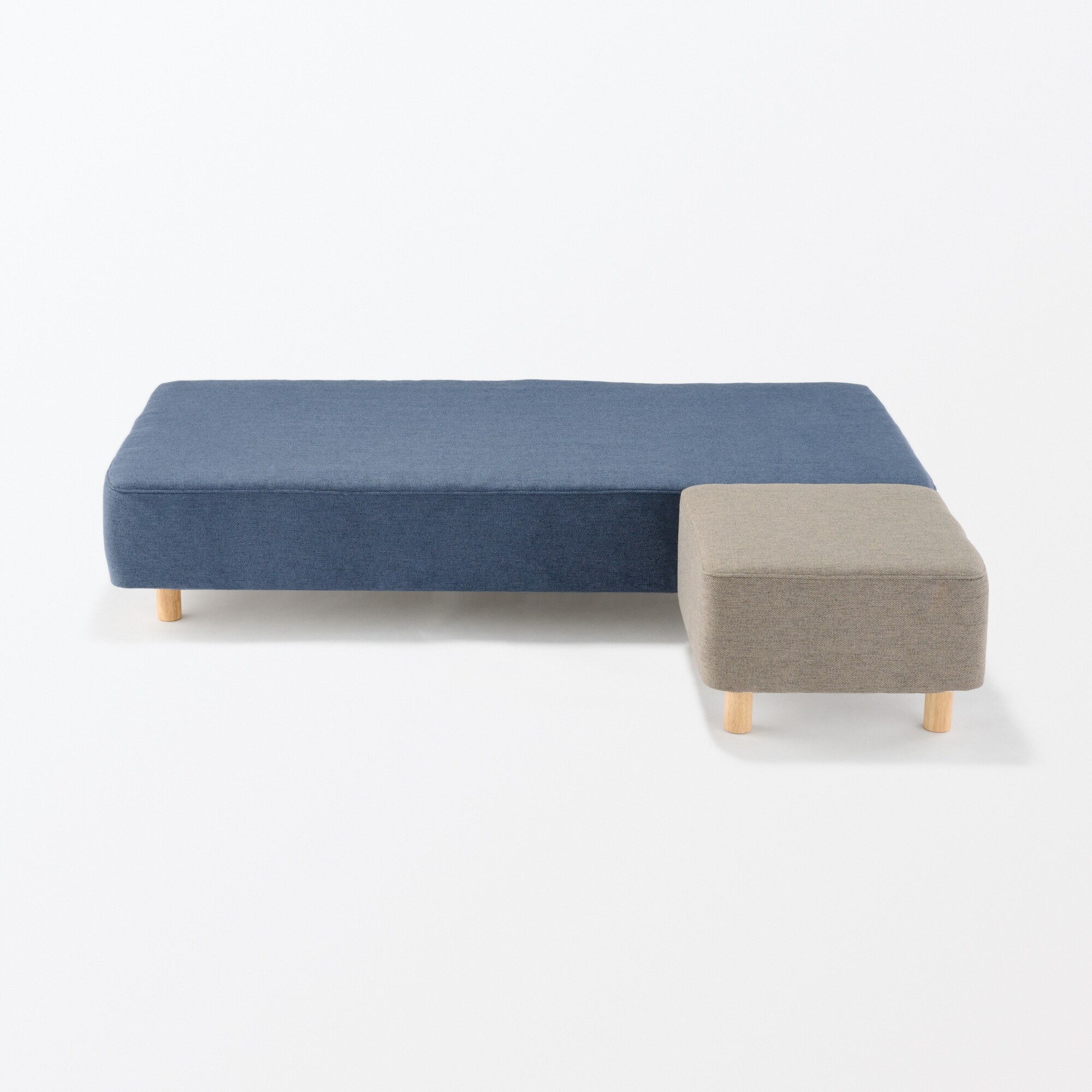 脚付スツール オレンジ | 無印良品