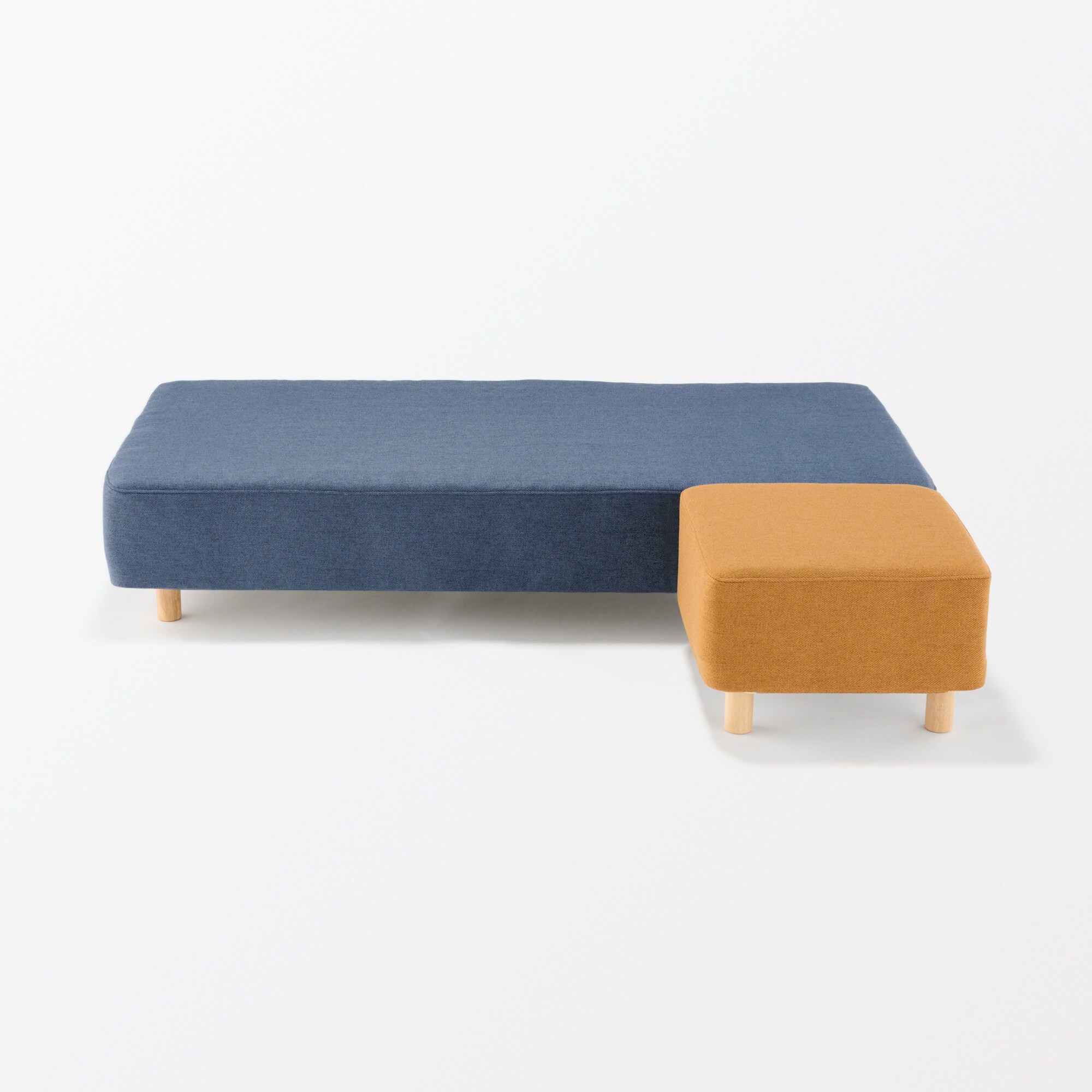 脚付スツール オレンジ | 無印良品