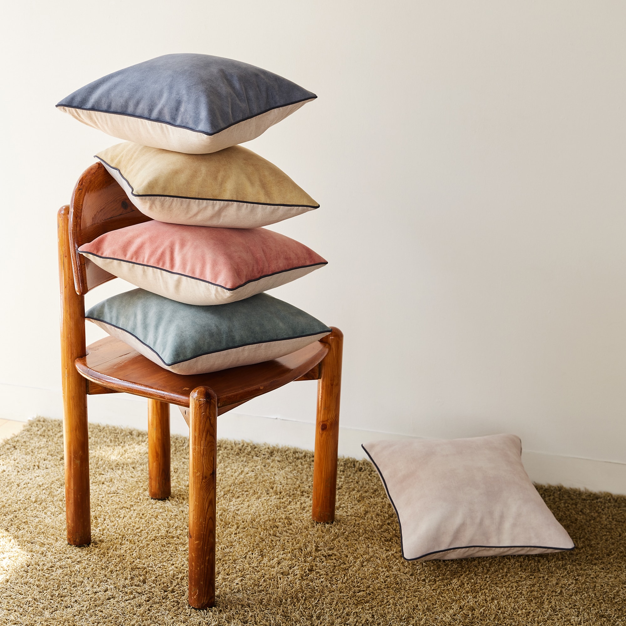 ［ＩＤＥＥ］ＣＡＳＡＭＡＮＣＥ　ＭＡＮＡＤＥクッションカバー４０ｃｍ角ピンク