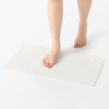 残糸を一部に使った　バスマット