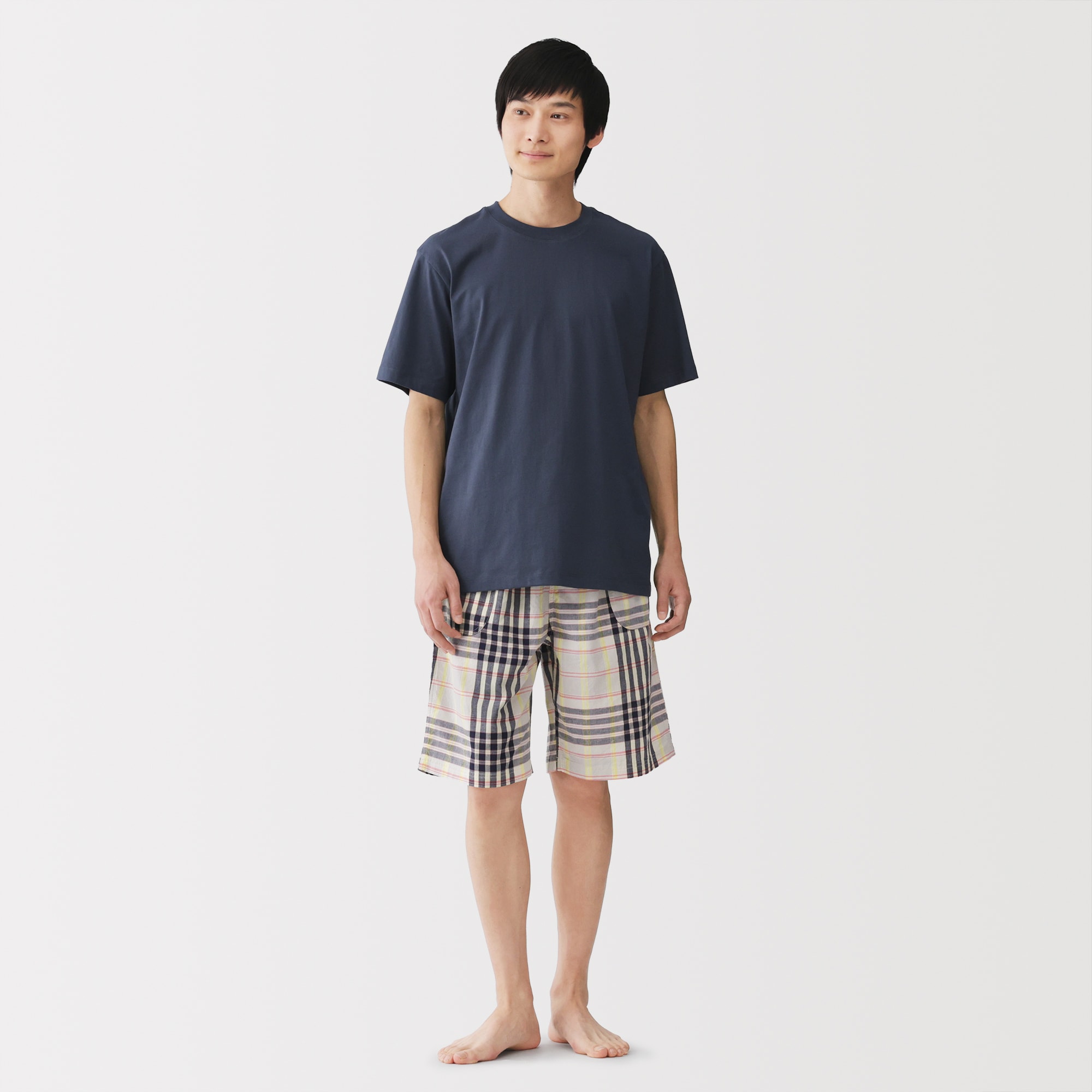 紳士　残反を使った　マドラスチェック　ショートパンツ