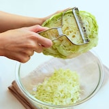 ステンレス　キャベツ用千切りピーラー