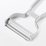 ステンレス　千切りピーラー