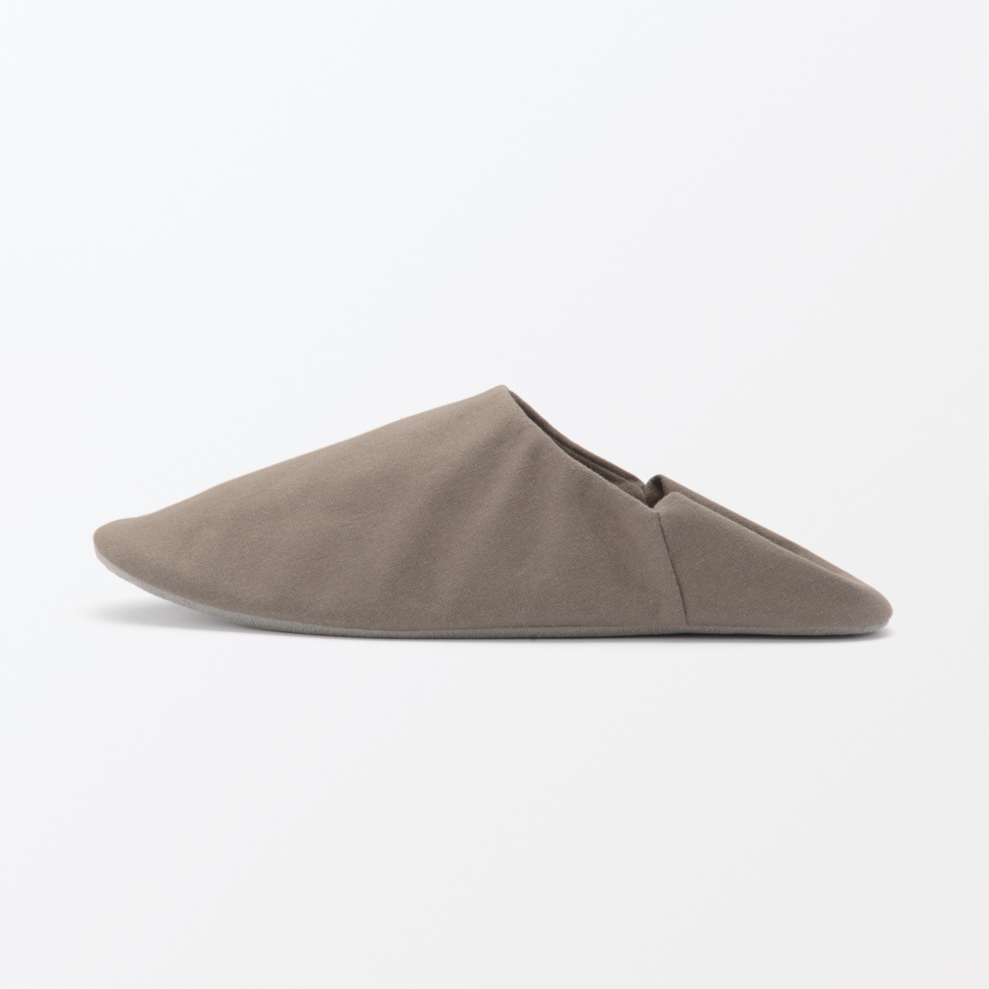 残反を使った　バブーシュ