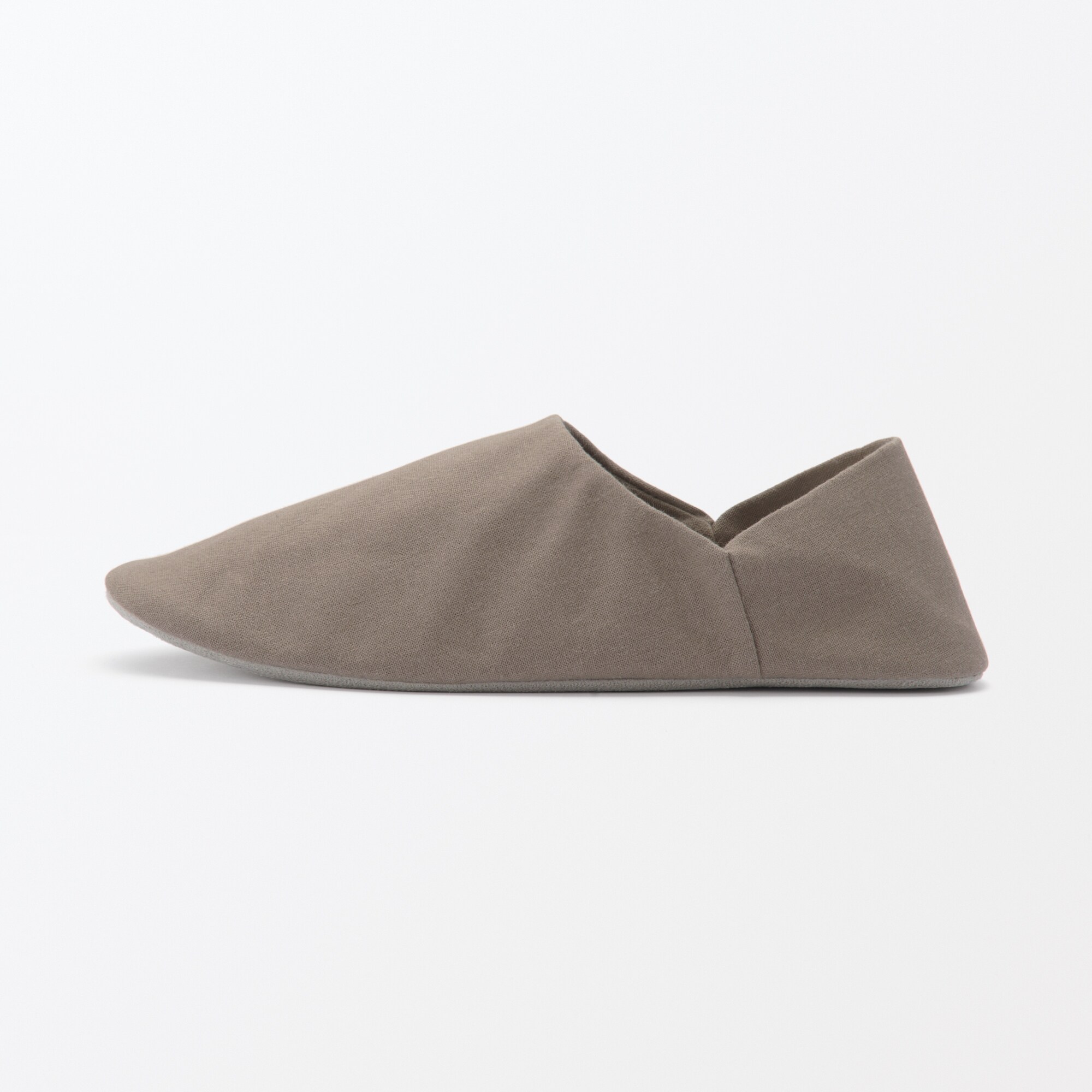 残反を使った　バブーシュ