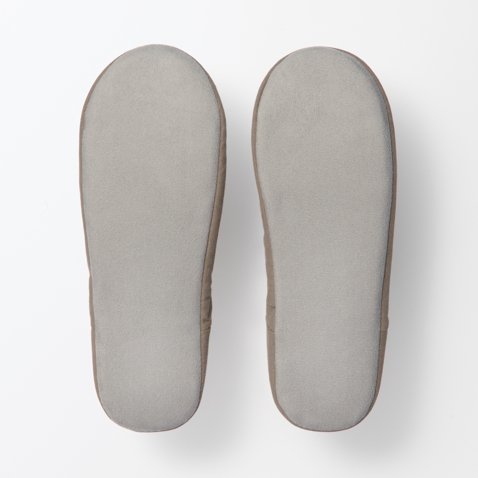 残反を使った　バブーシュ