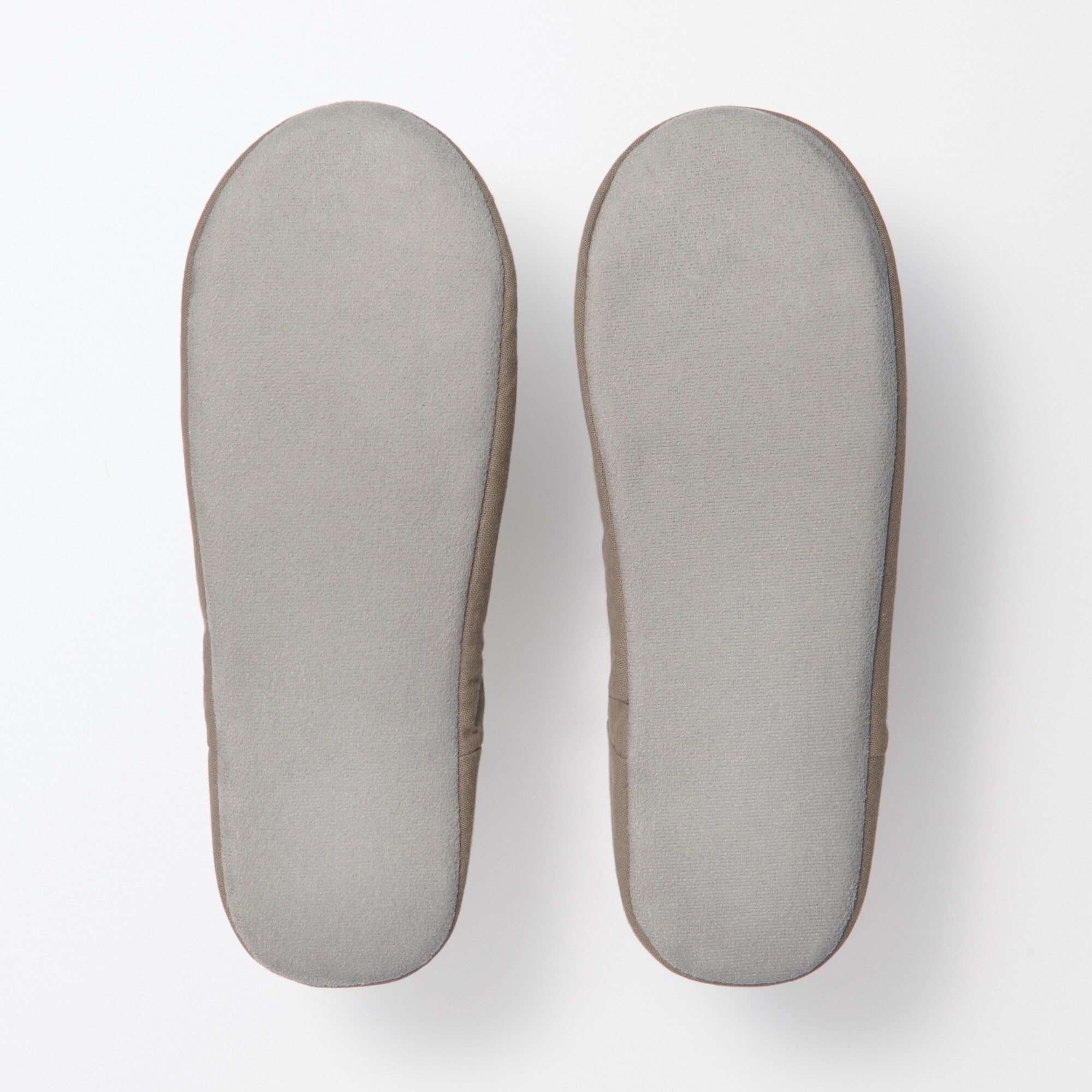 残反を使った　バブーシュ