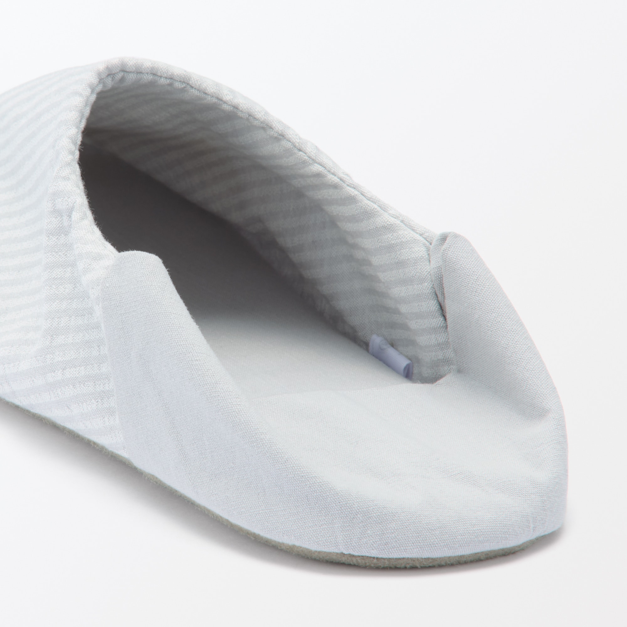 残反を使った　綿サッカー織バブーシュ