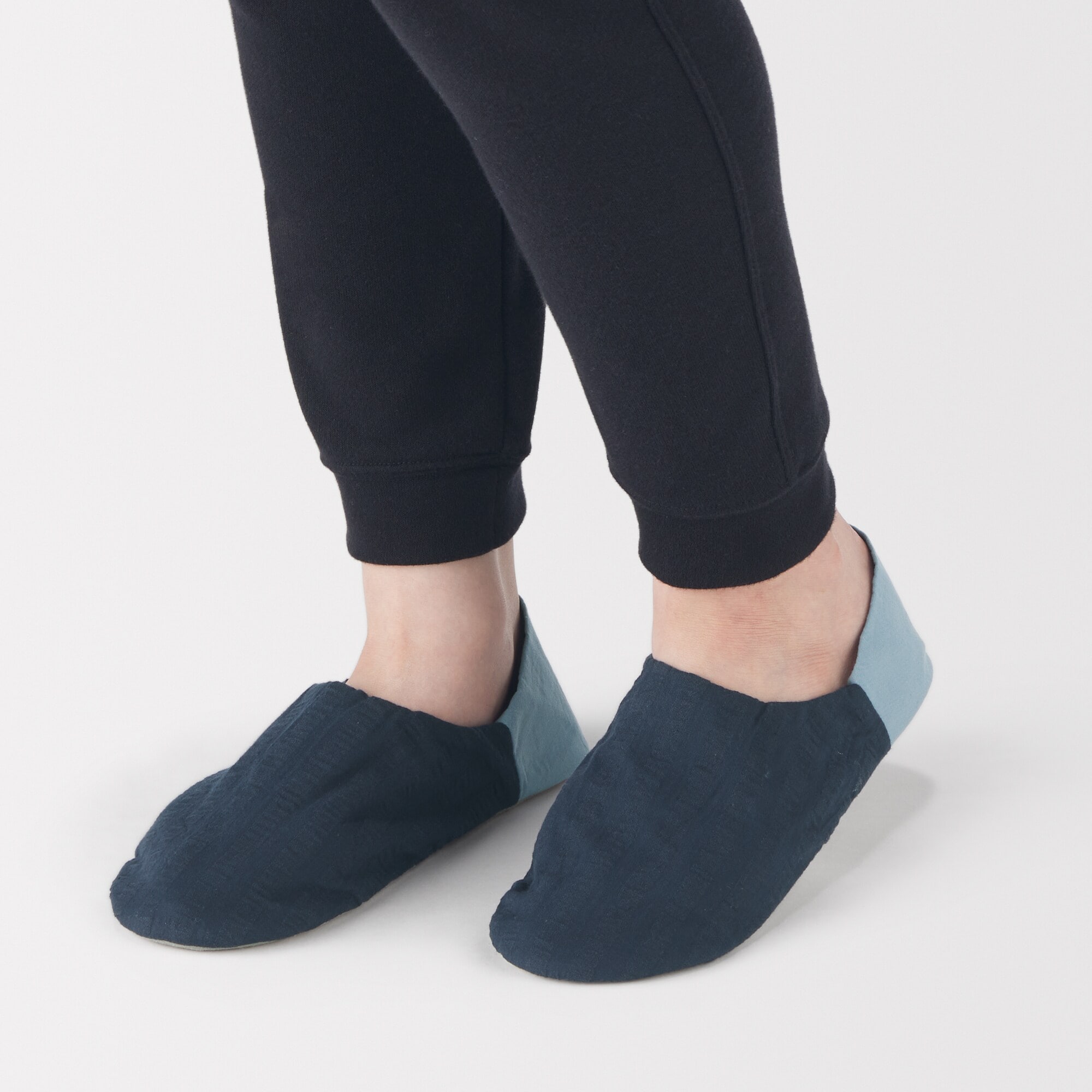 残反を使った　綿サッカー織バブーシュ