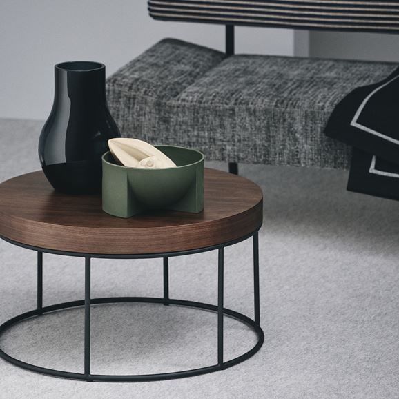 ［ＩＤＥＥ］ＤＩＶＡＮＣＯ　ＬＯＷ　ＴＡＢＬＥ　Ｗａｌｎｕｔ