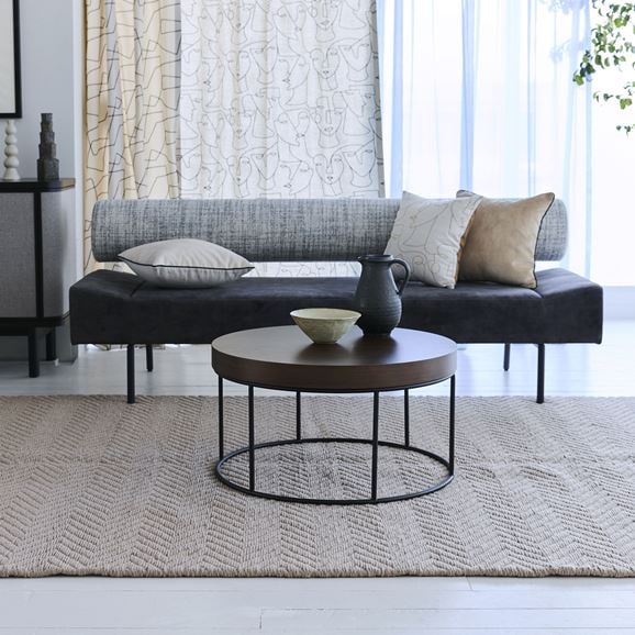 ［ＩＤＥＥ］ＤＩＶＡＮＣＯ　ＬＯＷ　ＴＡＢＬＥ　Ｗａｌｎｕｔ