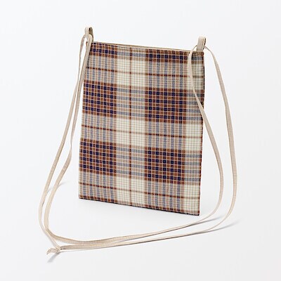 【５月中旬発売予定】マドラスチェック　サコッシュ